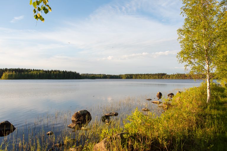 ähtäri mökki majoitus hyvölän talo panda golf kalastus tuuri lapsiperhe kartano