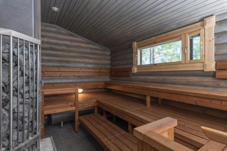 ähtäri mökki majoitus hyvölän talo panda golf kalastus tuuri lapsiperhe kartano